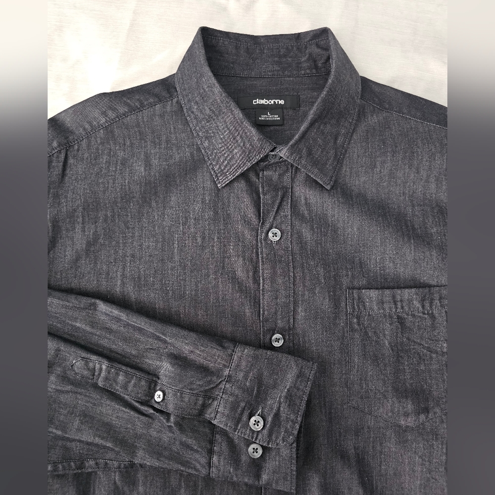 Claiborne shirt size L